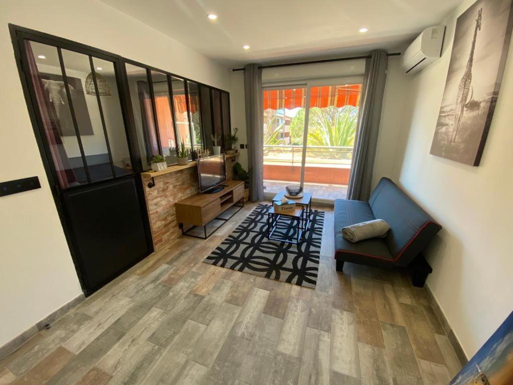 Appartement Vue Mer Avec Place De Parking Privee Sainte-Maxime Exterior photo